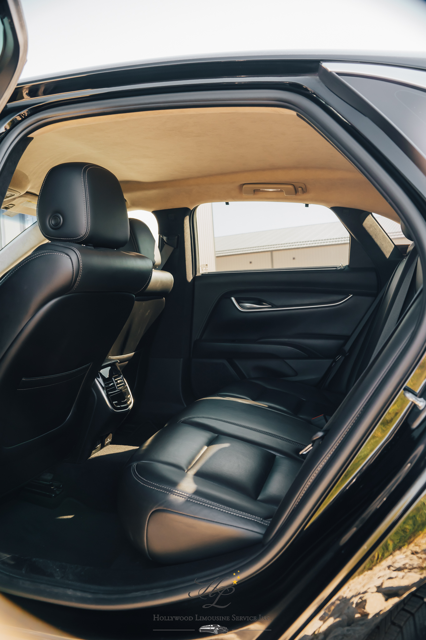 Cadillac XTS interior