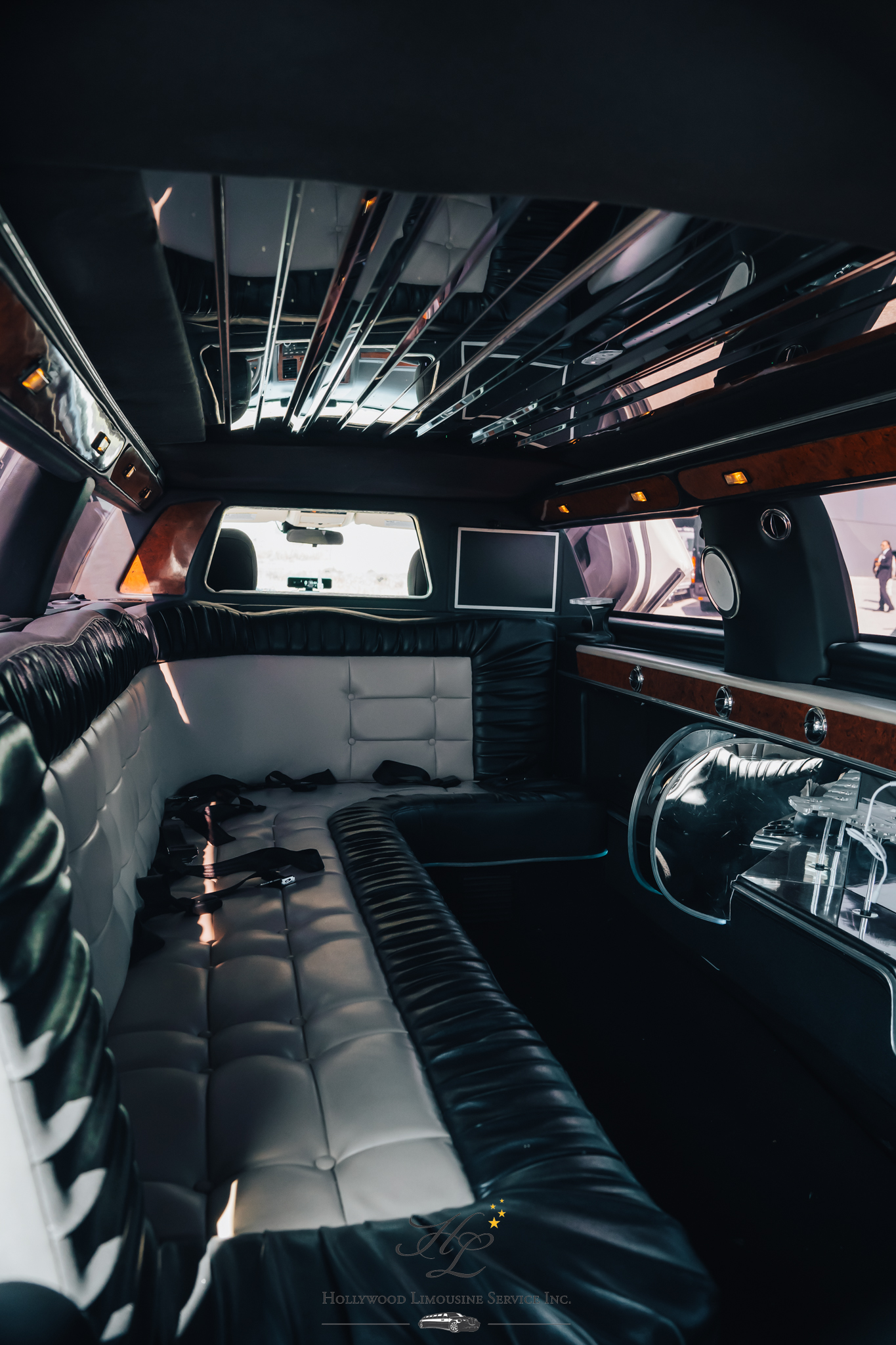 Chrysler 300 Limo Interior